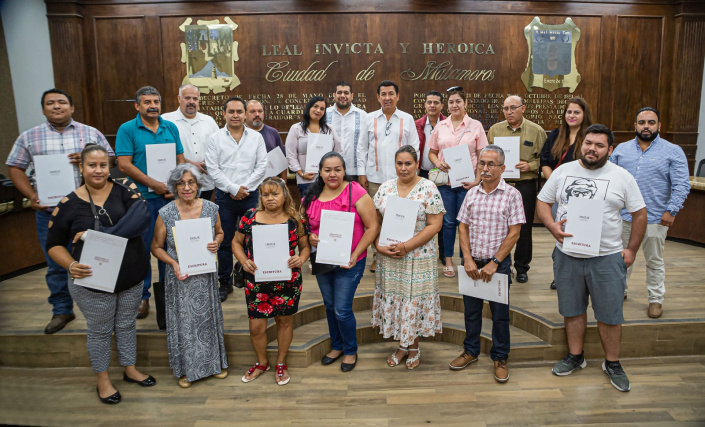 Encabeza Alcalde Mario López Entrega De Escrituras De INSUS A Familias